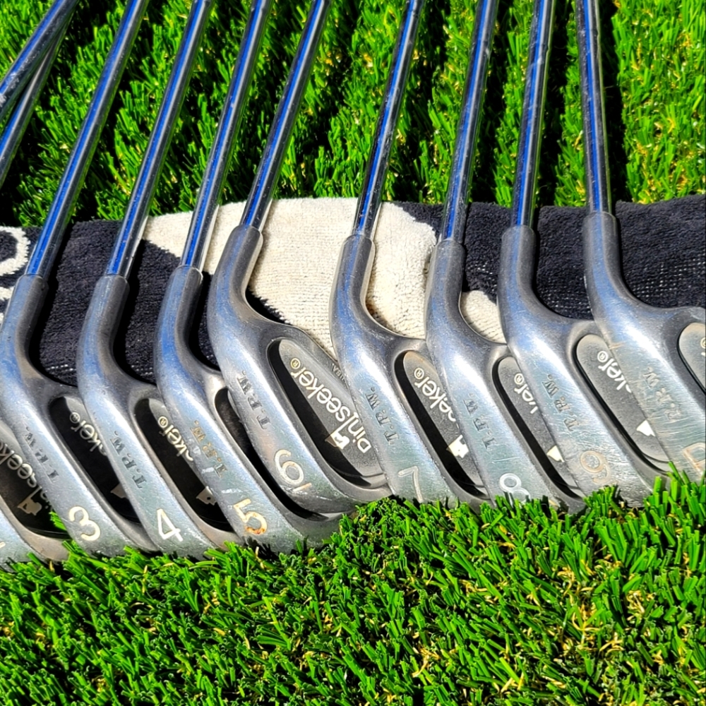 PINSEEKER GOLF IRONS 1-9+W